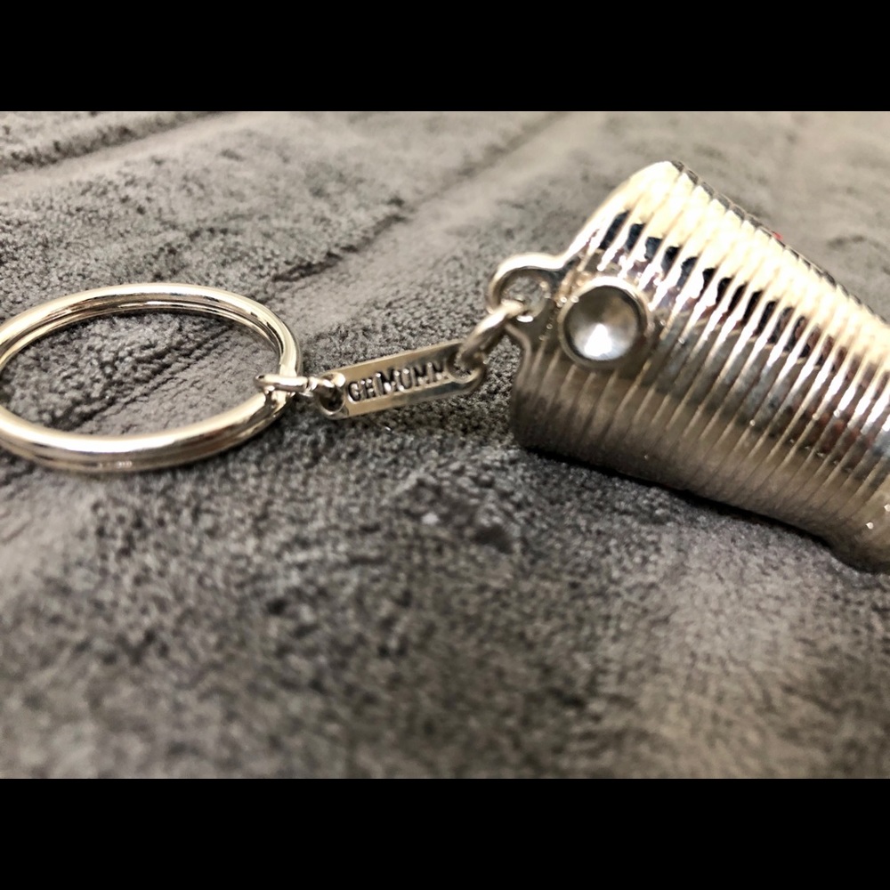 COPY - Keychains - Picture 6 of 7